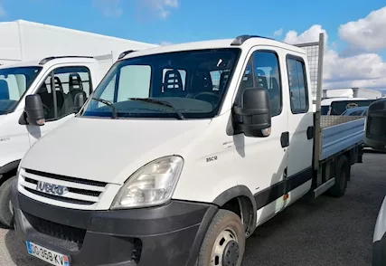 Iveco Daily 35C12 7 posti cassone Fisso e gru