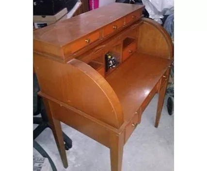 Scrittoio Scrivania Stile classico, pregiata da Vetrina