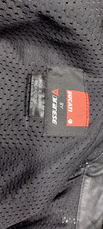 Giacca Ducati by Dainese, taglia 50, in buone condizioni - Anteprima 3