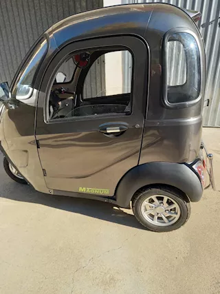 UFO Magnum 1000 - Anteprima 1
