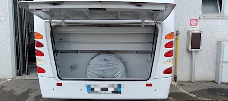 Isuzu Tourquoise Scuolabus Anno 2011 Km 180000 Euro 5 - Anteprima 4