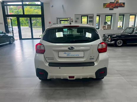 Subaru XV 2.0d Symmetrical AWD Anno 2013 Km 156000 Fuoristrada/SUV - Anteprima 6
