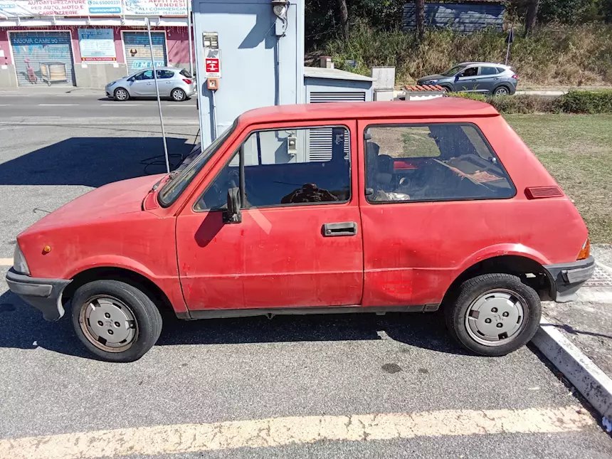 Innocenti Small 500 LS rossa del 1991 Km 150000 Utilitaria - Foto 5