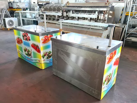 2 banconi per self-service carrellati usati