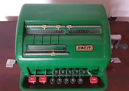 Calcolatrice meccanica FACIT, colore verde - Foto 2