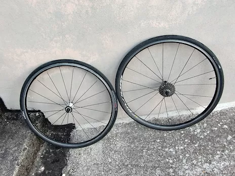 Bici da Tipologia corsa in carbonio Focus Izalco, taglia 57 - Foto 4