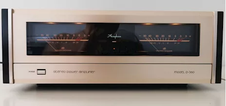 Accuphase amplificatore E-306V