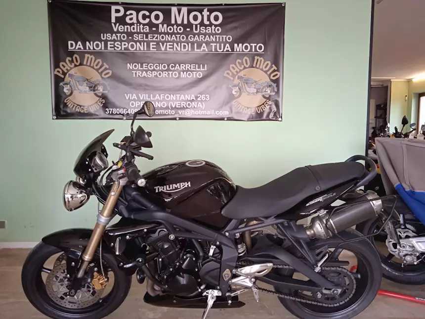 Triumph Street Triple