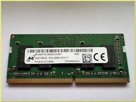 Memoria RAM SODIMM DDR4 1 x 4gb Micron, modello MTA4ATF51264HZ2G6E1 - Anteprima 1