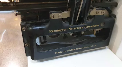 Macchina da scrivere Remington Noiseless, ottimo stato - Foto 5