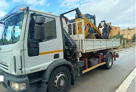 Eurocargo 18E18 gru e gancio scarrabile