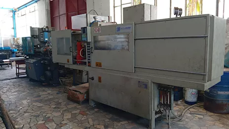 Pressa a iniezione bicomponente T98-B