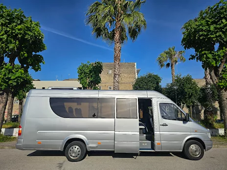 Mercedes Sprinter 412 posti 17