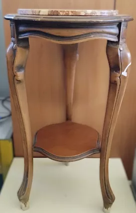 Tavolino in Legno con piano in marmo