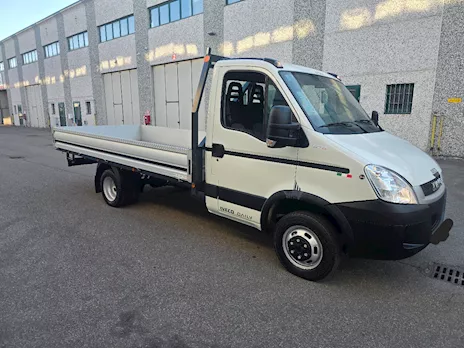 Iveco 35Q cassone fisso nuovo lungo 4.40 m
