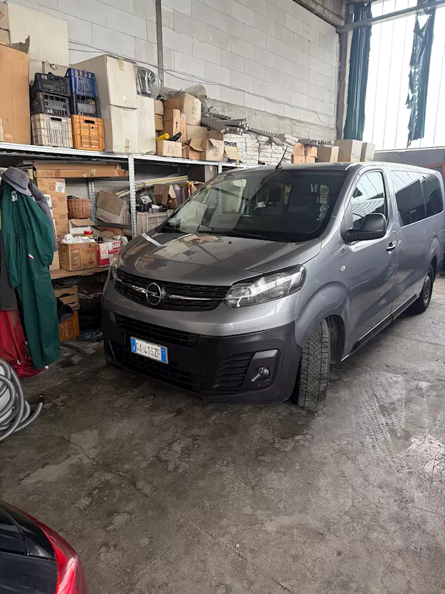 Foto 2 Opel Vivaro 9 Anno 2020 Km 0 Euro 6, unico proprietario
