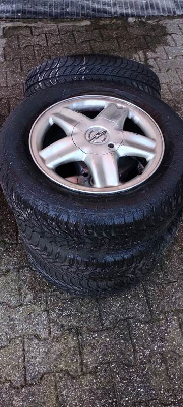 Gomme invernali con cerchi OPEL, mai usate - Foto 3
