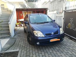 Renault Modello Scenic 1.6 GAS Anno 2002 Km 185000 Benzina - Anteprima 1