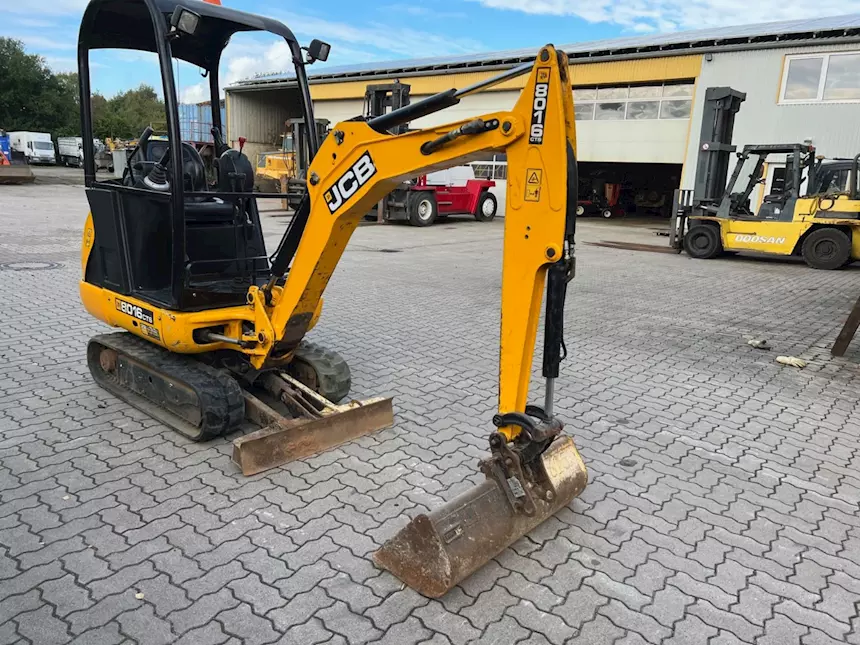 Foto 4JCB 8016 CTS Anno 2017 Tipologia Escavatore