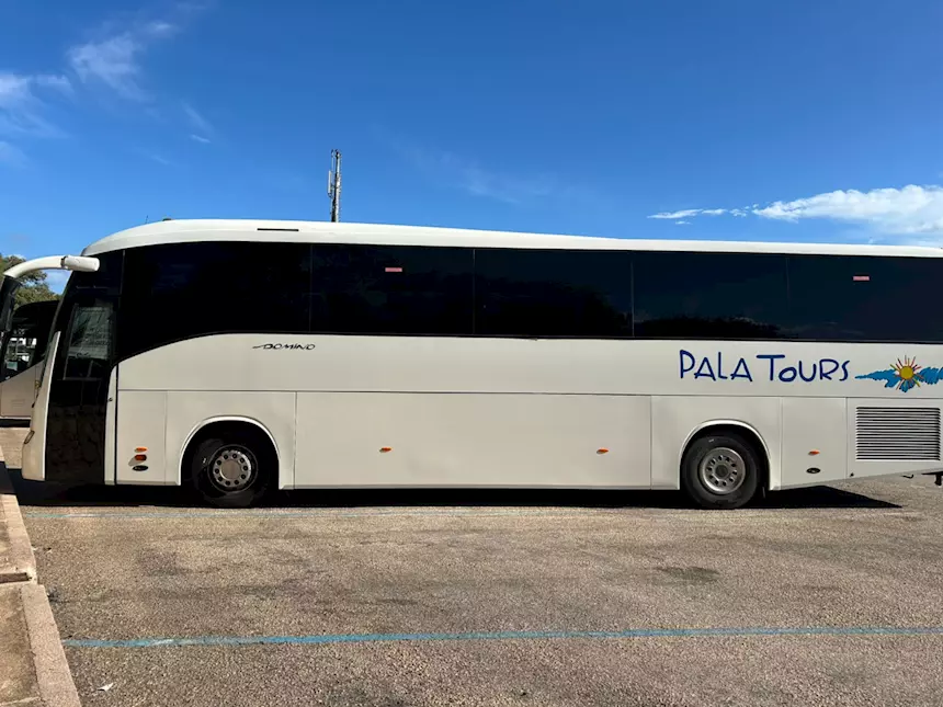New Domino del 2007 Marca Irizar Km 475175 Euro 4, cambio manuale
