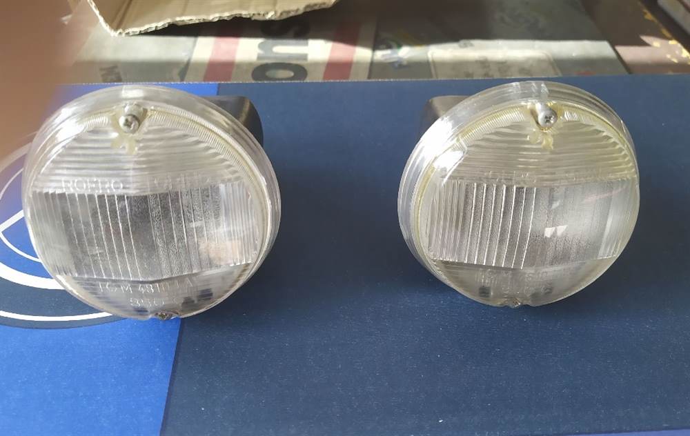 Coppia Fanalino Anteriore Fiat 850 Coupe