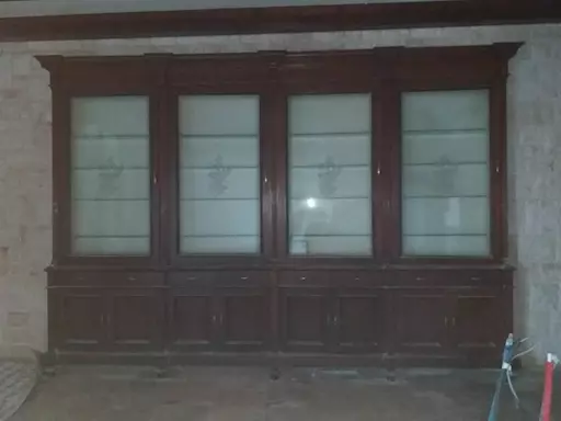 Vetrina di inizio '900 in rovere