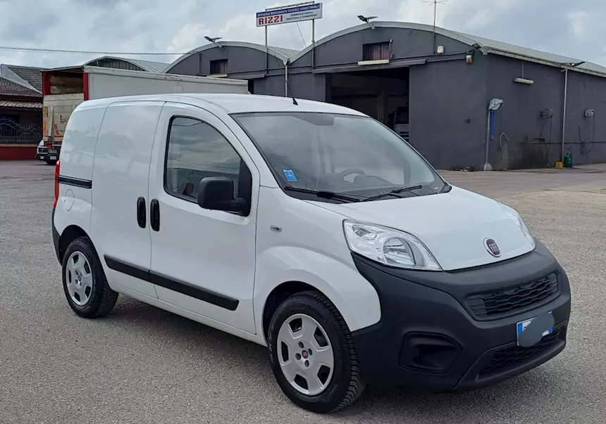 Fiat Modulo Fiat Modello Fiorino Multijet 1.3 diesel anno 02/2022 Km 82000 - Foggia
