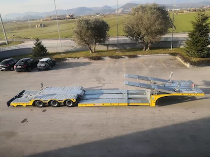 Semirimorchio soccorso stradale FGM32