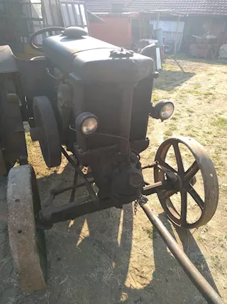 Trattore d'epoca Landini