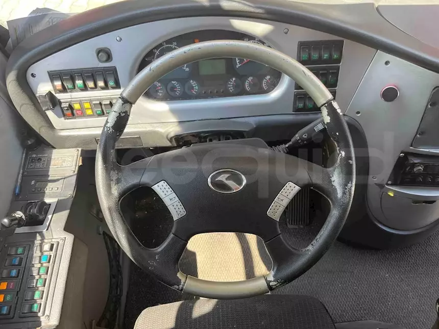 Foto 11King Long XMQ6900, 2011, 37 posti, Euro 5 Km 534353, cambio: manuale