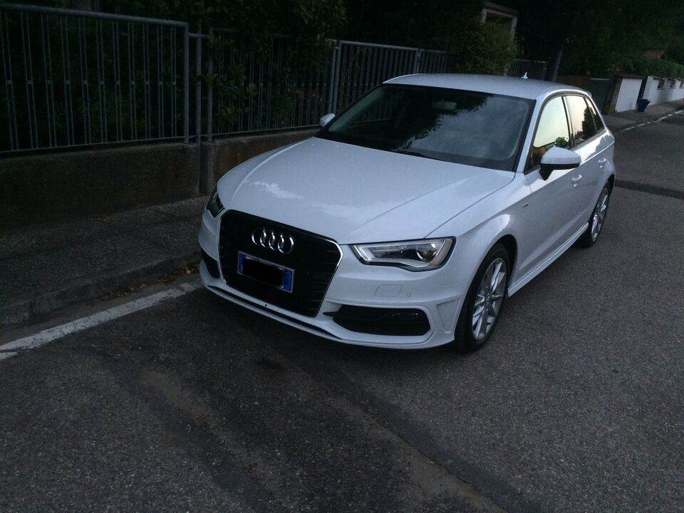 Audi A3 spb 2.0 TDI S-Tronic