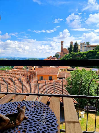 Casa indipendente 5 appartamenti