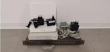 STOCK NETWORKING 2 SWITCH