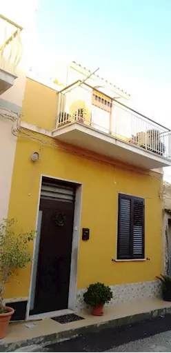 Casa indipendente ad Avola