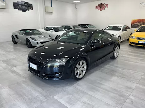 Audi TT 3.2 V6 quattro dsg