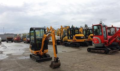 Marca: JCB Modello: 8018 Tipo: miniescavatore