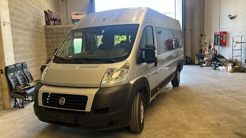 Fiat Ducato Maxi 3.000 Anno 2008 Km 450000 Euro 4, selleria in pelle