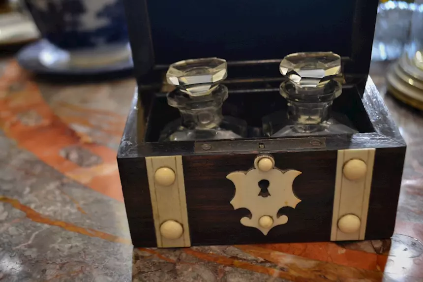 Cofanetto porta profumi XX secolo, in legno - Foto 2