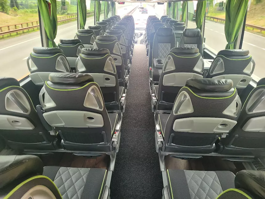 Foto 6New Tourismo Euro 6 Marca Mercedes Anno 2019 Km 480000, cambio automatico