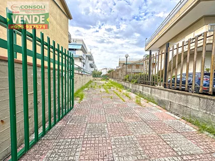 Bilocale con terrazzo a Fondachello