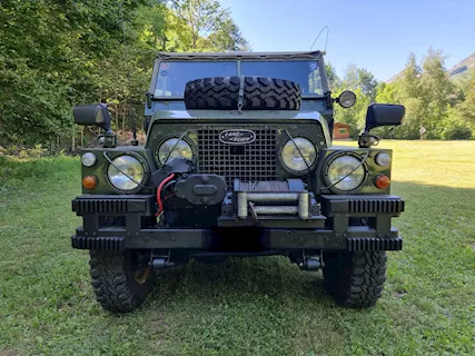 Land Rover 88 HALF TON