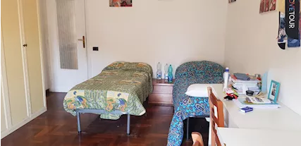 Fuorigrotta 1 posto letto in doppia per Studentessa - Anteprima 1