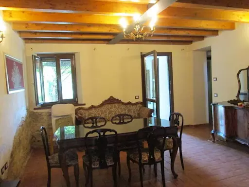 Privato Vende Villetta a Schiera con Giardino