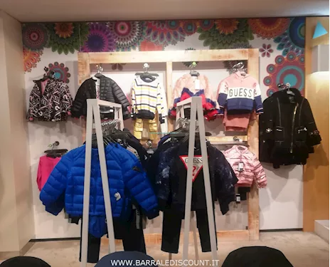 Corner per abbigliamento