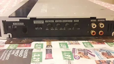 Amplicatore auto blaupunkt tha 280 80 watt rms x camale