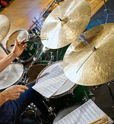 Lezioni di batteria, ensemble di percussioni