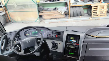 Vendo autobus Setra 411 hd Anno 2003 Km 870000 Euro 3, cambio manuale - Anteprima 11