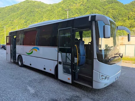 Autobus/ Man 47 posti