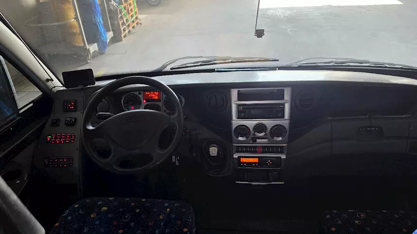 Foto 8IVECO WING Anno 2014 Km 274000 Euro 5, cambio manuale