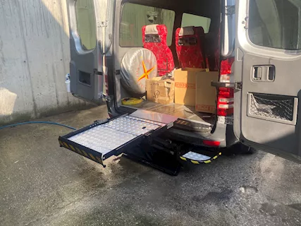 Mercedes Sprinter 9 p disabili